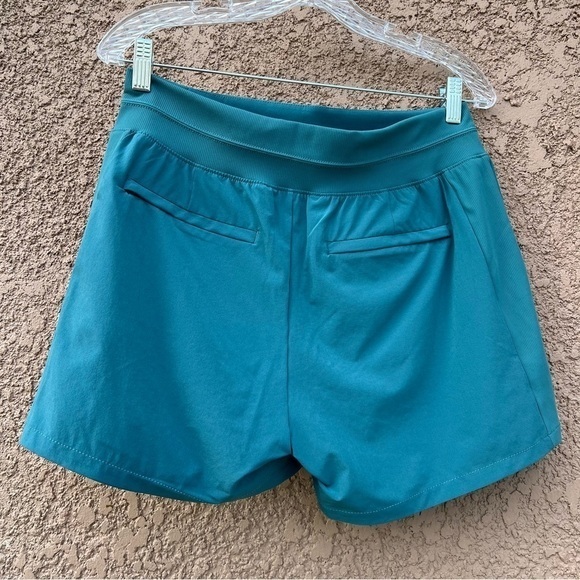 Athleta Short Pants Size 8 Womens Casual Athleisure Wear - Picture 3 of 15